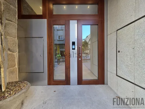 Pis de 70 m² a Pontevedra
