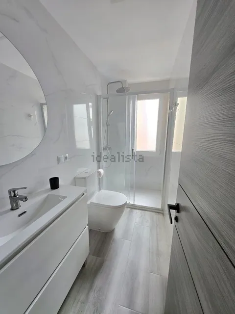 Chambre à louer, Gijón / Xixón