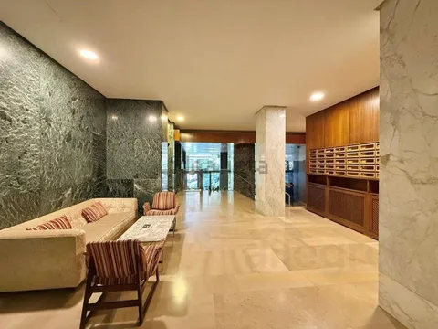 Wohnung 187 m² in Madrid