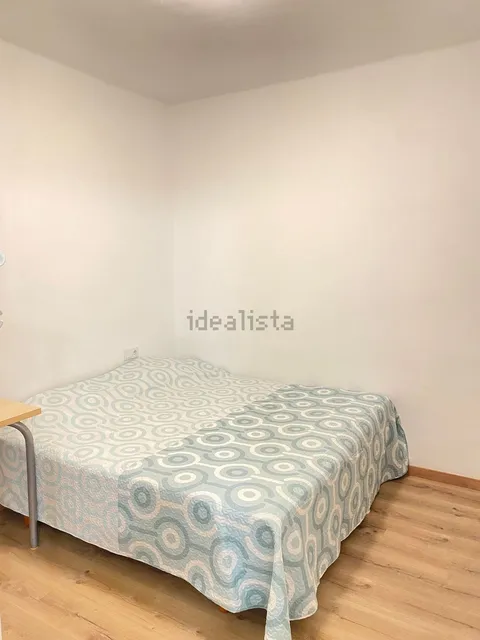 Habitació de lloguer, Barcelona (3/6)