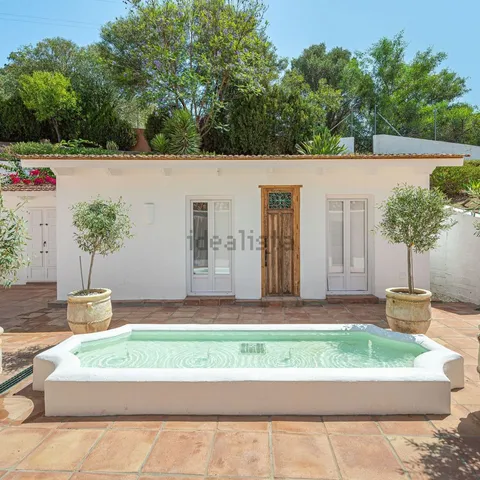 Haus 350 m² in Marbella