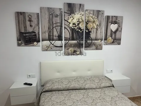 Habitació de lloguer, Girona (2/5)