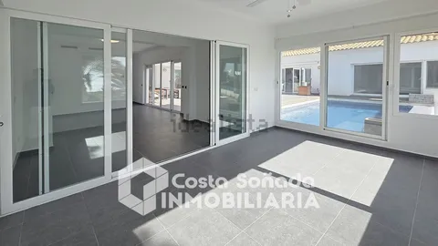 Casa de 403 m² a Altea