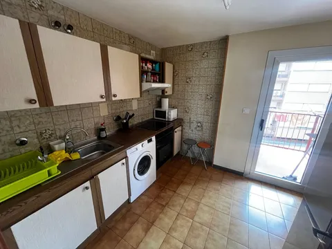 Habitació de lloguer, Osca