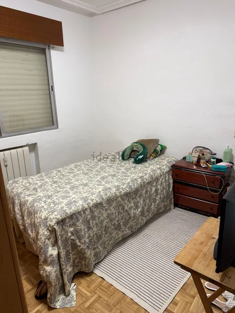Habitación en alquiler, Madrid (3/3)