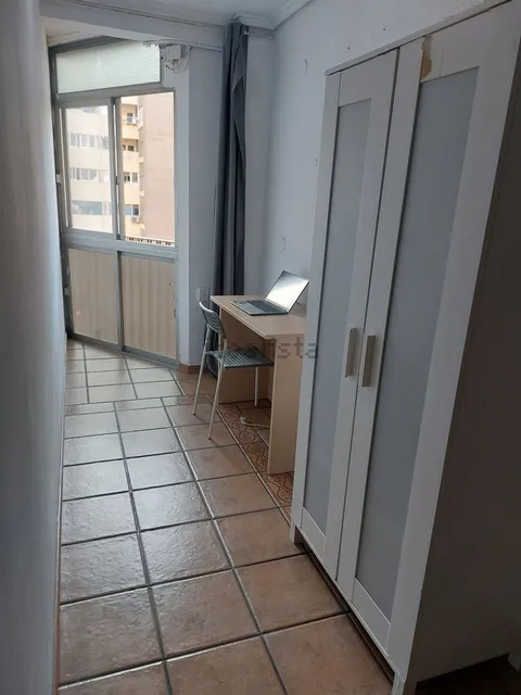Habitació de lloguer, València (2/7)