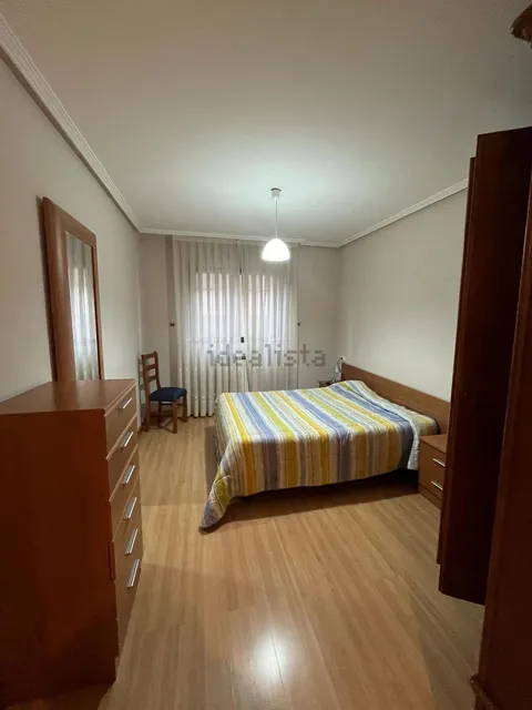 Pis de 110 m² a Valverde de la Virgen