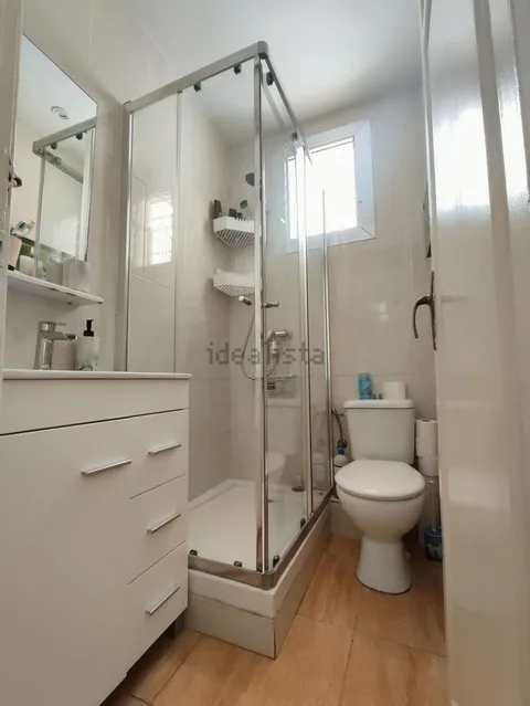 Habitació de lloguer, Barcelona (3/7)