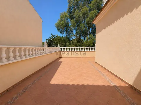 Casa de 387 m² a Torrevella