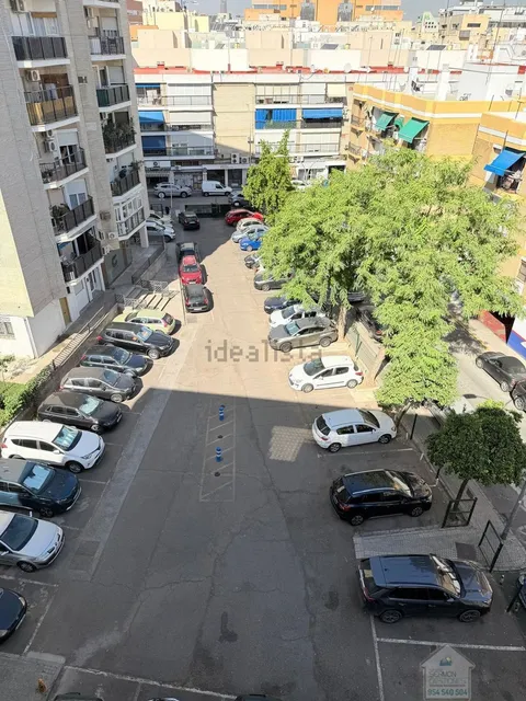 Wohnung 81 m² in Sevilla