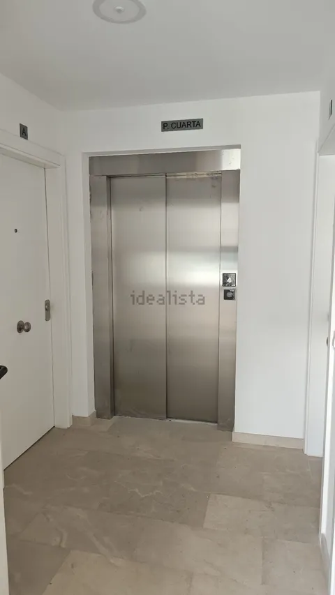 Pis de 95 m² a Còrdova