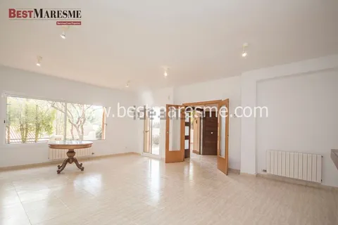 Moradia 249 m² em Cabrils