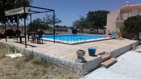 Casa de 170 m² a Carmona