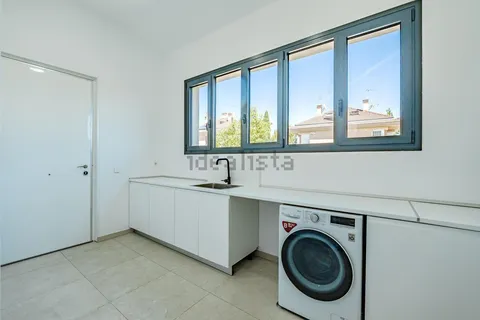 Casa de 401 m² a Madrid