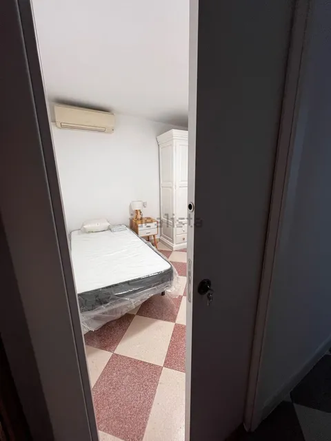 Habitació de lloguer, San Juan de Aznalfarache