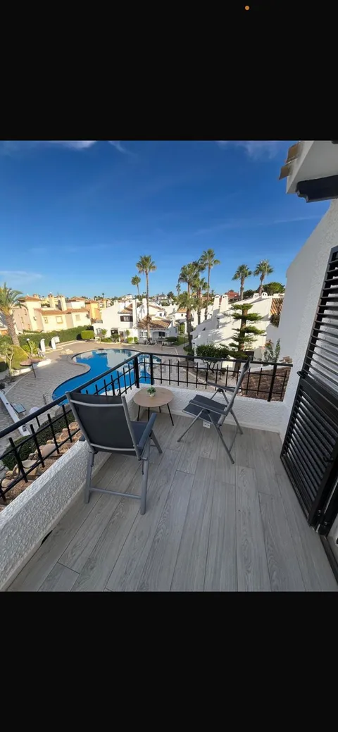 Casa de 80 m² a Oriola