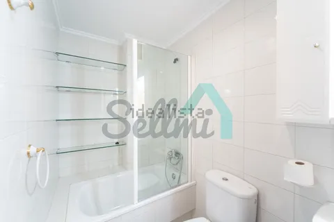 Pis de 75 m² a Oviedo