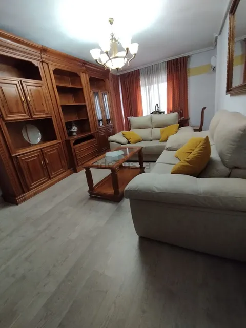 Pis de 130 m² a Navalmoral de la Mata