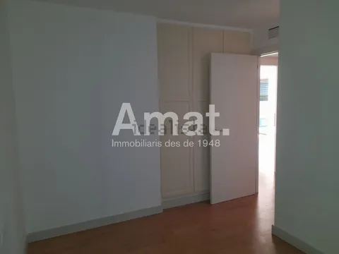 Pis de 112 m² a Sant Cugat del Vallès