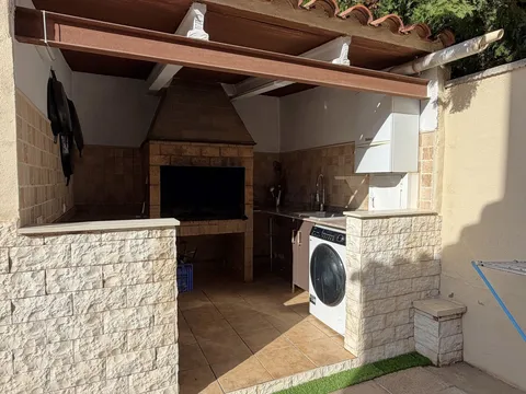 Casa de 105 m² a Nàquera