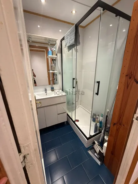 Room for rent, Barcelona (3/10)