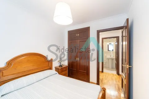 Pis de 75 m² a Oviedo