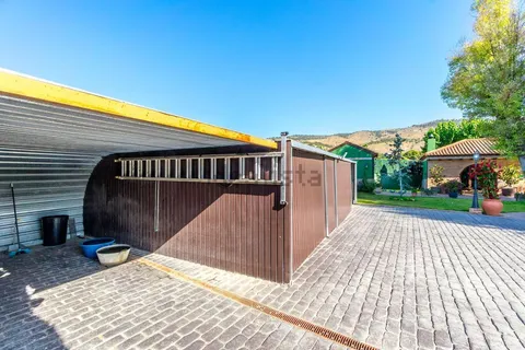 Casa de 395 m² a Onil