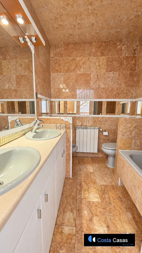 Casa de 180 m² a Castelldefels
