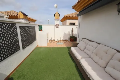 Casa de 110 m² a Oriola