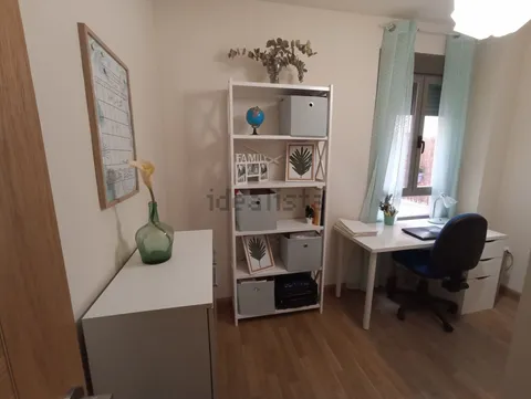 Pis de 82 m² a Còrdova