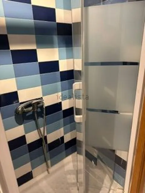 Room for rent, León (3/23)