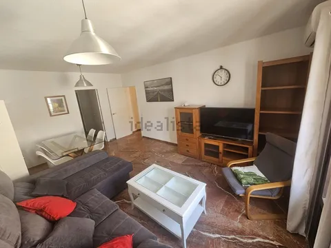 Pis de 75 m² a Còrdova