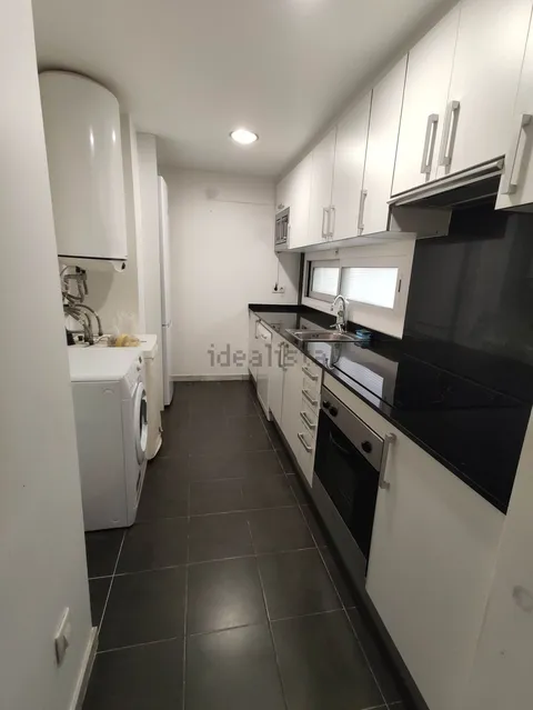 Habitació de lloguer, Sant Feliu de Llobregat (2/6)