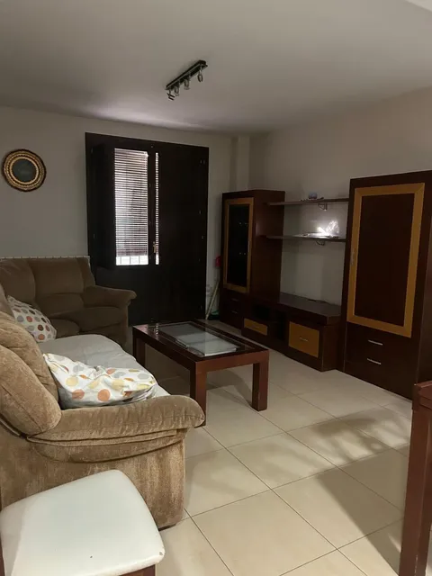 Habitació de lloguer, Corella