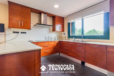 Будинок 471 м² у Sant Cugat del Vallès