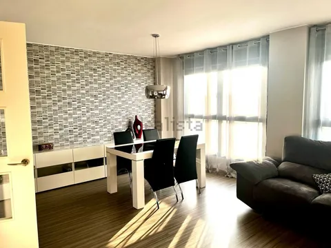 Piso de 95 m² en Zaragoza (3/39)