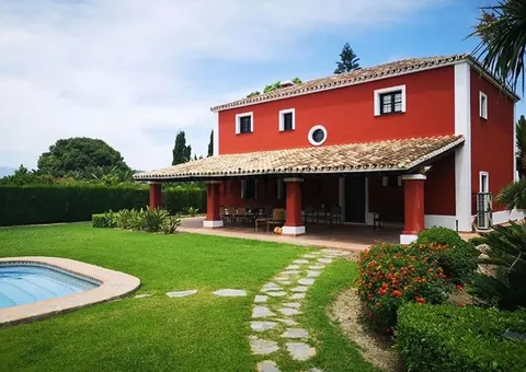 Casa de 355 m² a Alhaurín el Grande