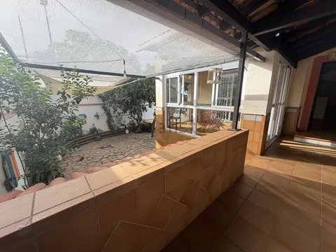 Casa de 250 m² a Algesires
