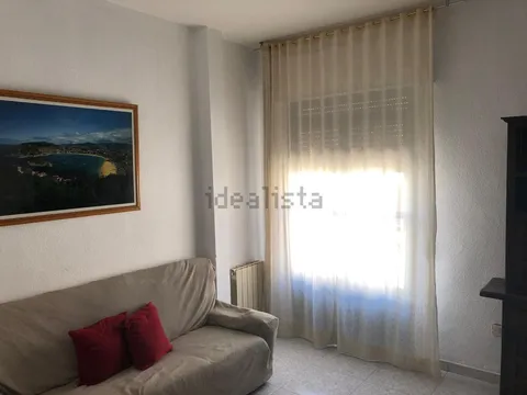 Piso de 80 m² en Menasalbas