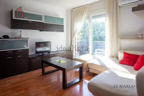 Pis de 74 m² a Castelldefels (2/10)
