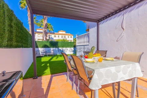Casa de 176 m² a Vera