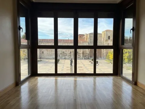 Appartamento 169 m² a León