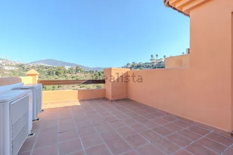 Будинок 225 м² у Estepona