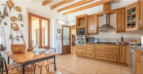 Casa 350 m² a Consell