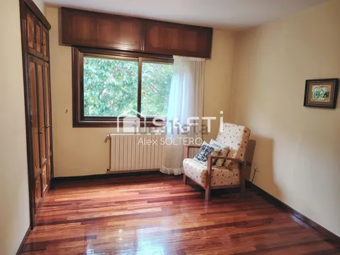 Casa de 345 m² a Vigo