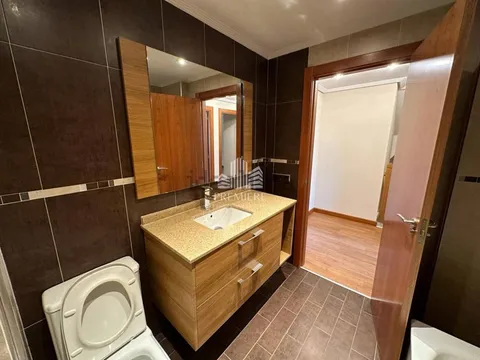 Casa 222 m² a Villares de la Reina