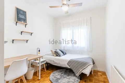 Room for rent, Madrid