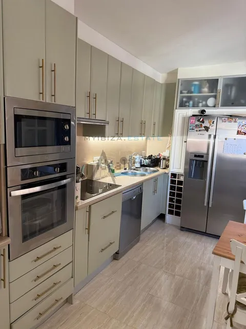 Квартира 360 м² у Eivissa