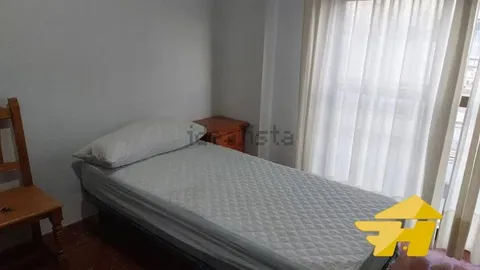 Pis de 85 m² a Còrdova
