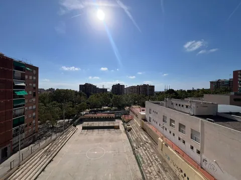 Pis de 90 m² a Badalona